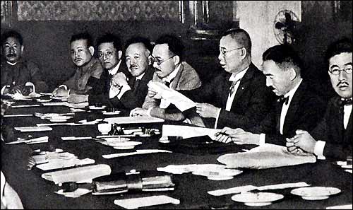 獨家連載09 | 1930：日軍在準(zhǔn)備，蔣招降納叛