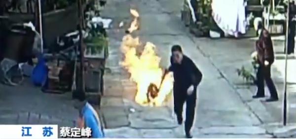 “要犧牲就我一個人飛上天”