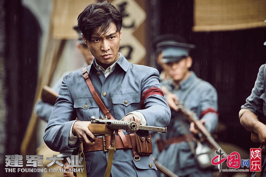 軍事大片為什么這么紅？