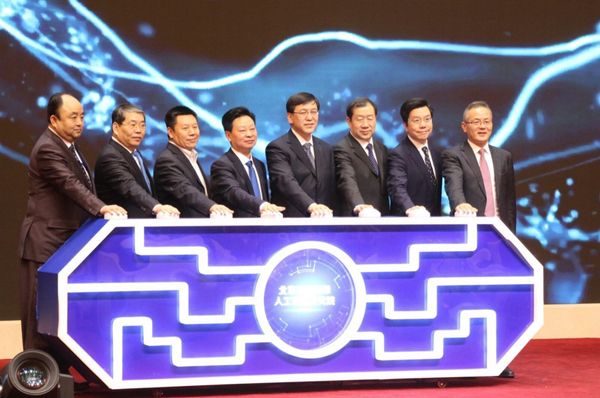 震驚！李開復(fù)滿血復(fù)活，說明了什么？