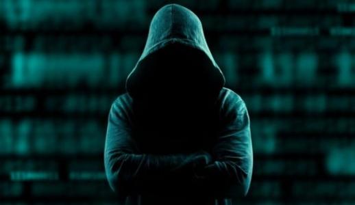 戰(zhàn)友們請警惕！網(wǎng)絡(luò)“炒軍癖”正盯著你……