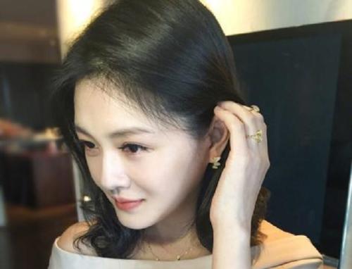 狗奴是低配版洋奴，這是一個(gè)需要在發(fā)展中解決的問(wèn)題