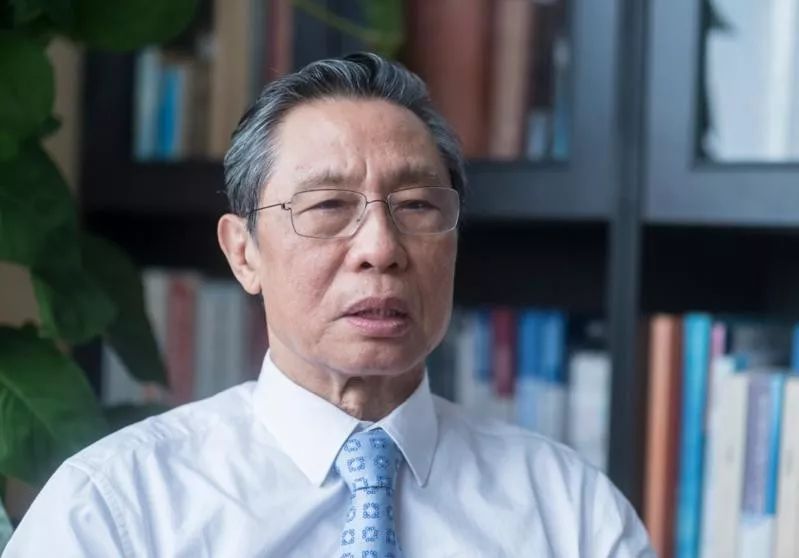 抗擊疫情，我們要戒除傲慢