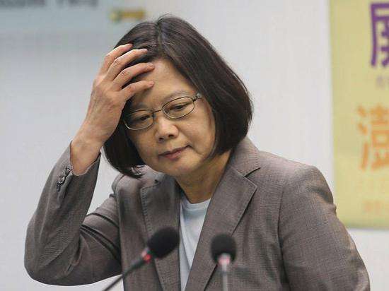 臺(tái)灣歷史教材簡化惹議 臺(tái)媒：不尊重歷史終遭反噬