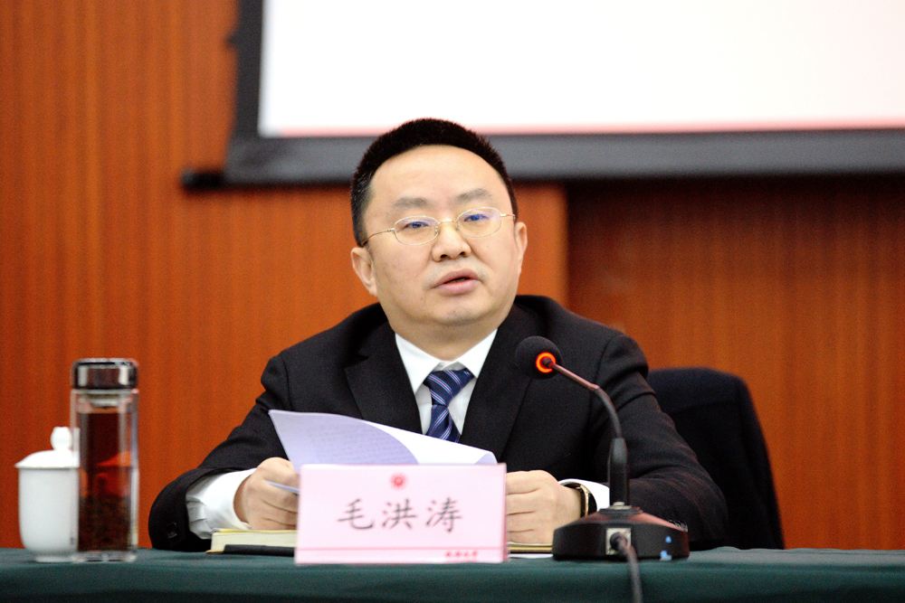 成都大學發(fā)訃告悼念毛洪濤：我們失去了一位好領(lǐng)導、好老師、好同志、好朋友……