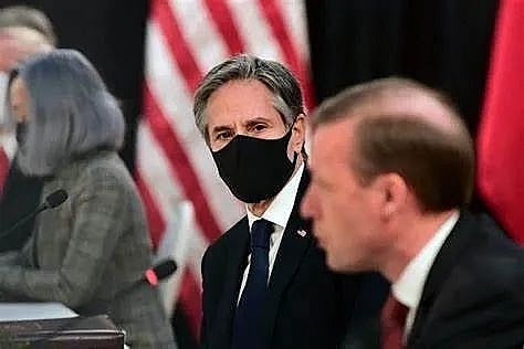 高下立判！中國談公平正義自由民主，美國談美國利益！