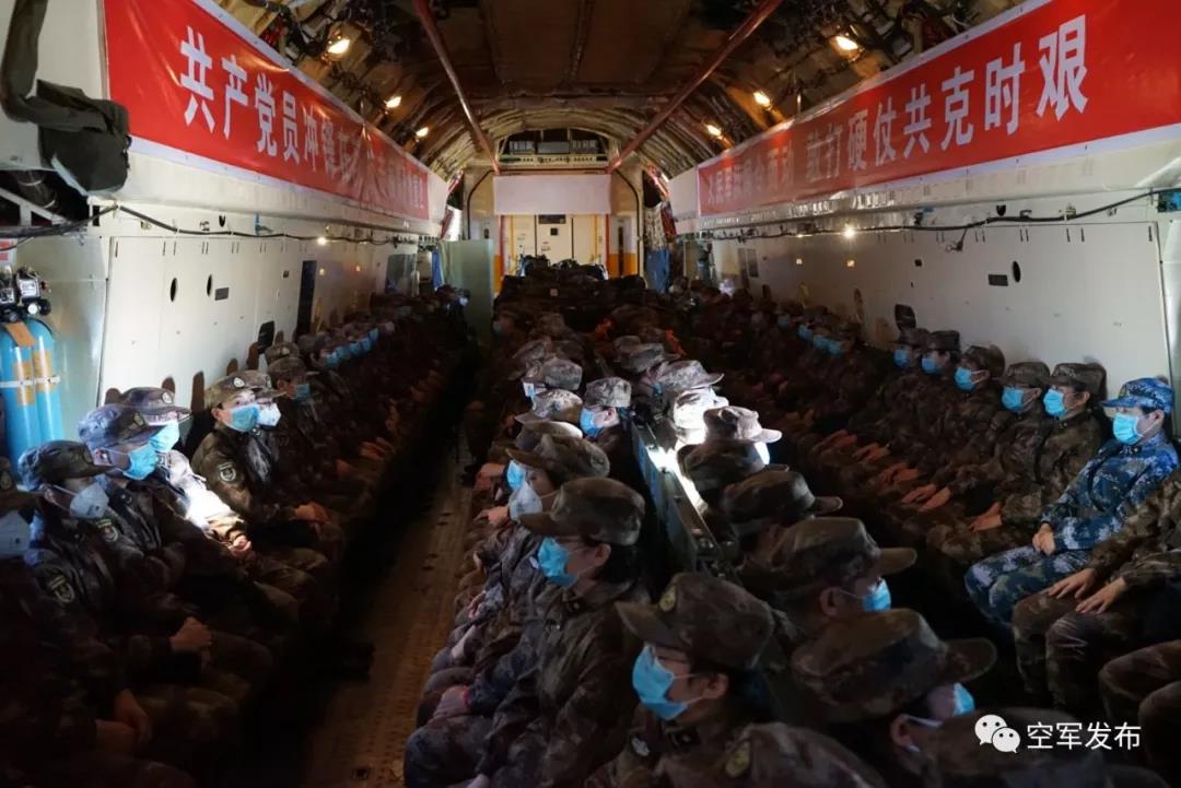 “解放軍來了！”外國永遠都不明白在中國這句話的意義……