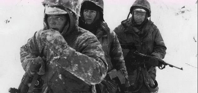 71年前，美軍王牌部隊(duì)的“圣誕美夢(mèng)”是如何被志愿軍無(wú)情擊碎的？