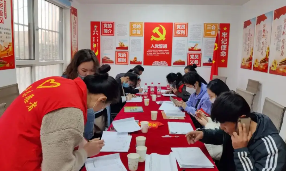 努力跑出當(dāng)代青年的最好成績(jī)！