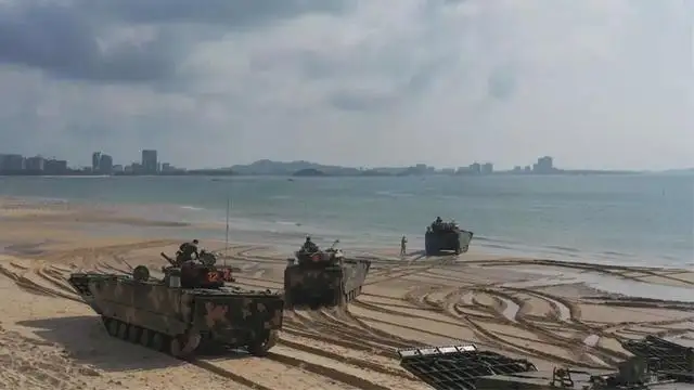 解放軍軍演，