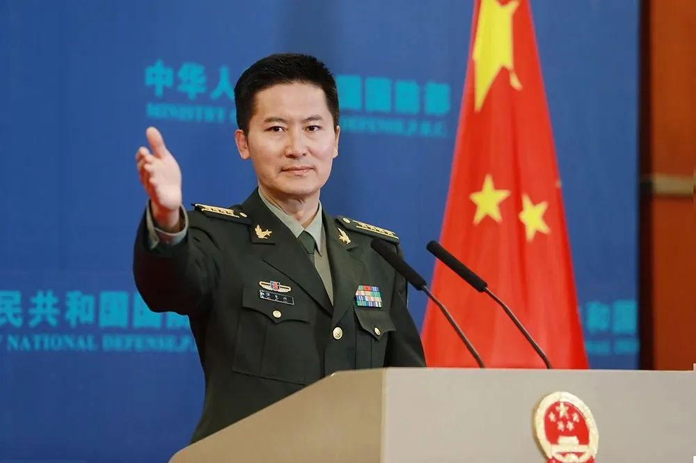 國防部新春寄語：戎裝在身、鋼槍在手，靜候使命召喚
