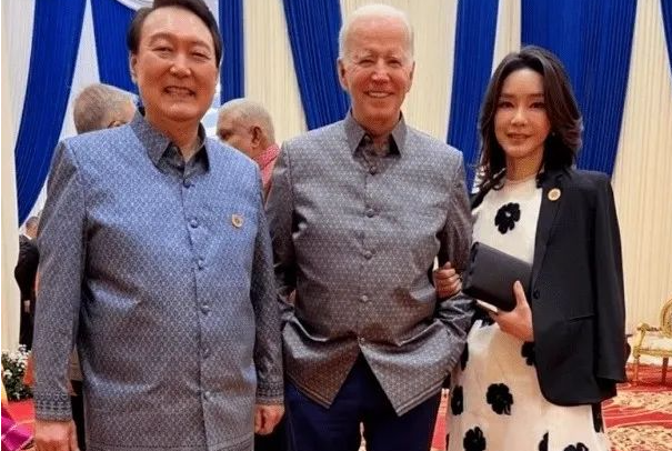 不對勁，韓國一邊作死，一邊賣慘！