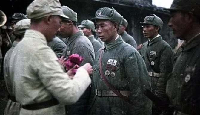 “原來是你們的人，現(xiàn)在不是了！”