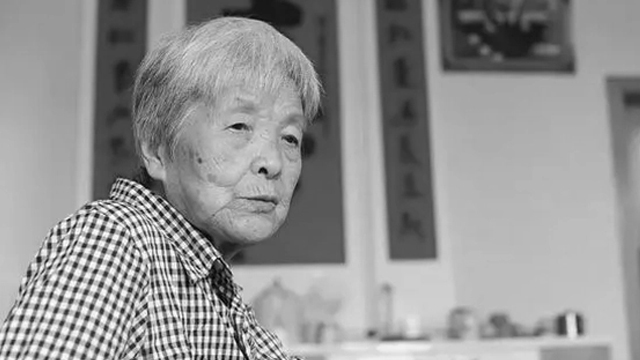 “將軍農(nóng)民”甘祖昌夫人、全國(guó)道德模范龔全珍同志逝世