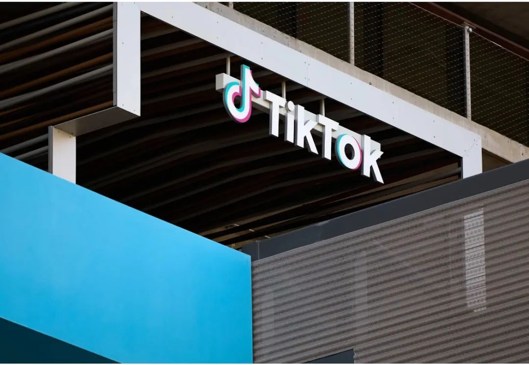 為了搶劫TikTok，美國的這幫無恥政客又玩起了新花樣