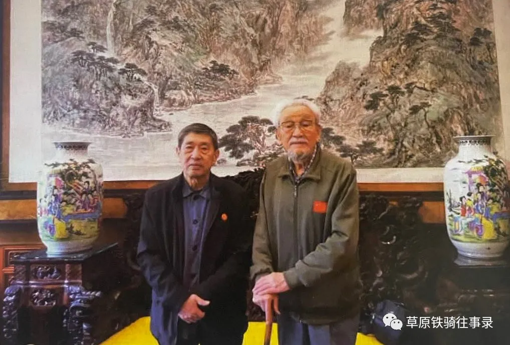 鄧小平烏蘭夫秘密發(fā)展蔣經(jīng)國(guó)加入中國(guó)共產(chǎn)黨始末