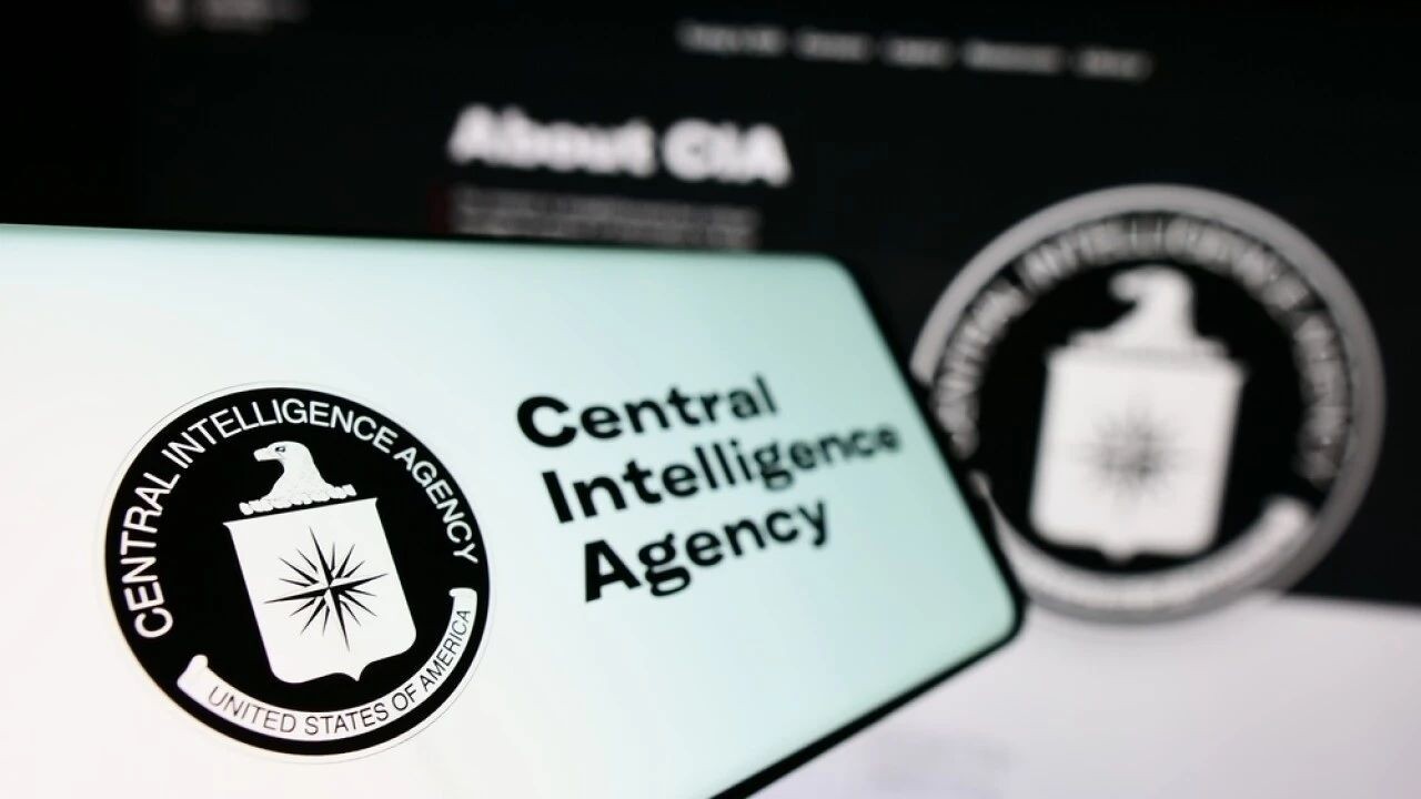 CIA“買(mǎi)斷計(jì)劃”，是自廢武功？還是另有所圖？附美國(guó)情報(bào)人員再就業(yè)指南！